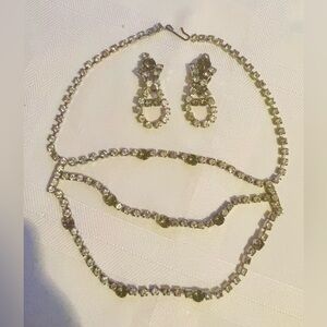 Vintage rhinestones choker necklace and dangle earrings